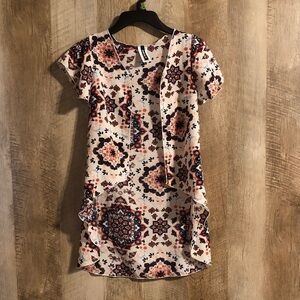 Girls' Cream Floral Medallion Short Sleeve Tunic - Insta Girl